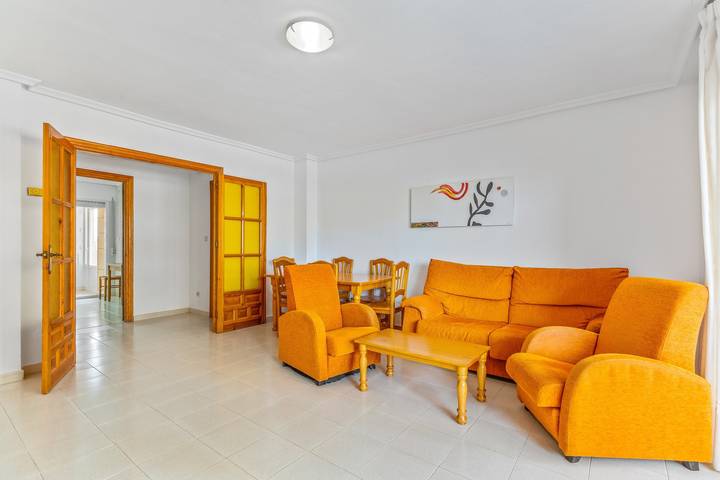 Apartamento entero, Apartamento 'Castillo De Mar F3 Torre Sur 2a' con vistas al mar, piscina compartida y Wi-Fi in Playa El Arenal/Playa Pedrucho (La Manga), San Javier