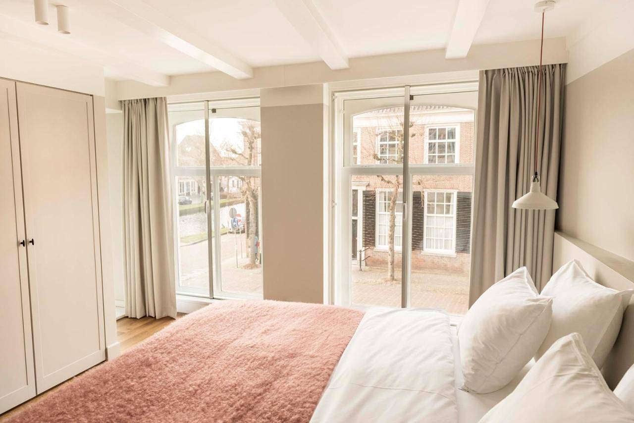 Standard King Room in Weesp, Groene Hart