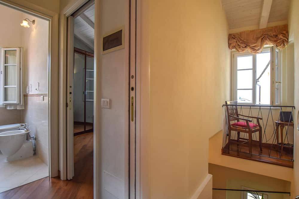 Geheel appartement, Geweldig appartement in Imperia met. in Porto Maurizio, Imperia