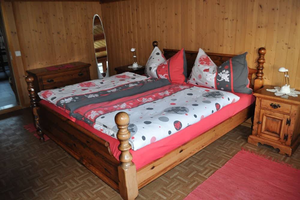 Ganze Wohnung, Familienfreundliche Wohnung nähe Spiez u. Interlaken, max. 4 Personen in Aeschi bei Spiez, Thunersee