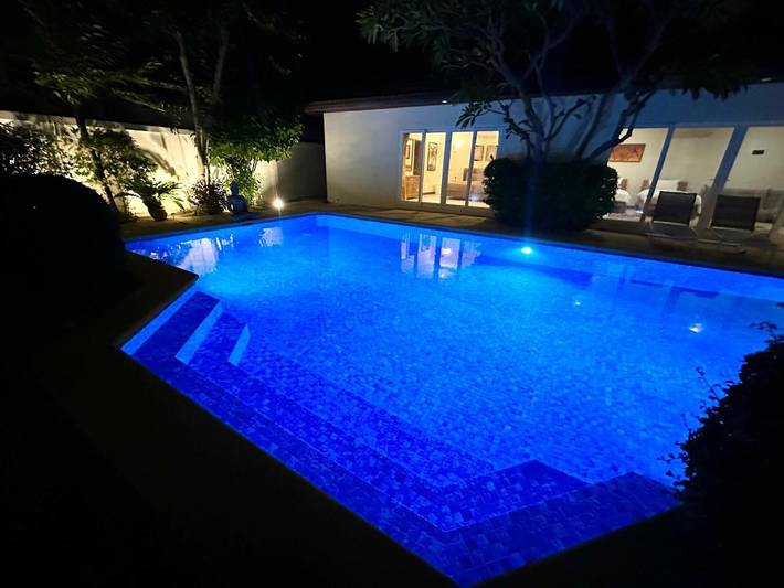 Chalet para 10 personas, con piscina además de jardín y vistas en Tailandia