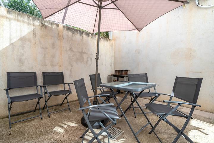 Casa de vacaciones 'Casa Lluma' con vistas a la montaña, Wi-Fi y aire acondicionado in Aldover, Tierras del Ebro