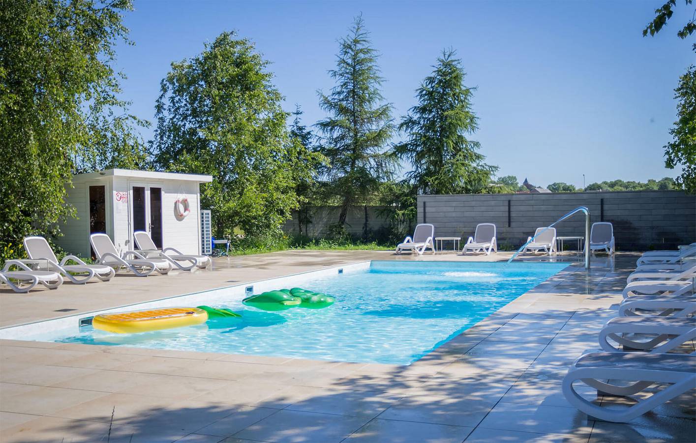 Ferienhaus für 6 Personen mit Pool in Nowęcin, Slowinzischer Nationalpark