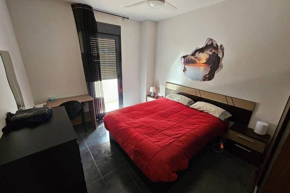 Apartamento entero, Cómodo apartamento en Tres Cantos by bebalmy in Tres Cantos, Provincia de Madrid