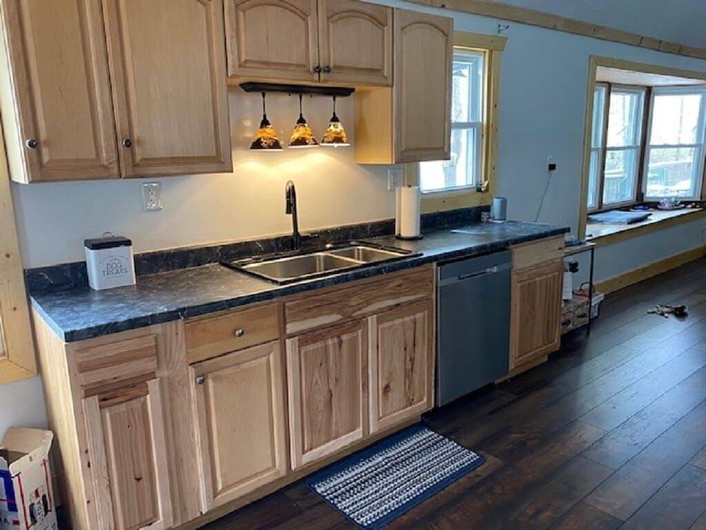 Mountain View Lodge One Level Easy Access Pet Friendly Family Gatherings in Blue Ridge Parkway, Maggie Valley