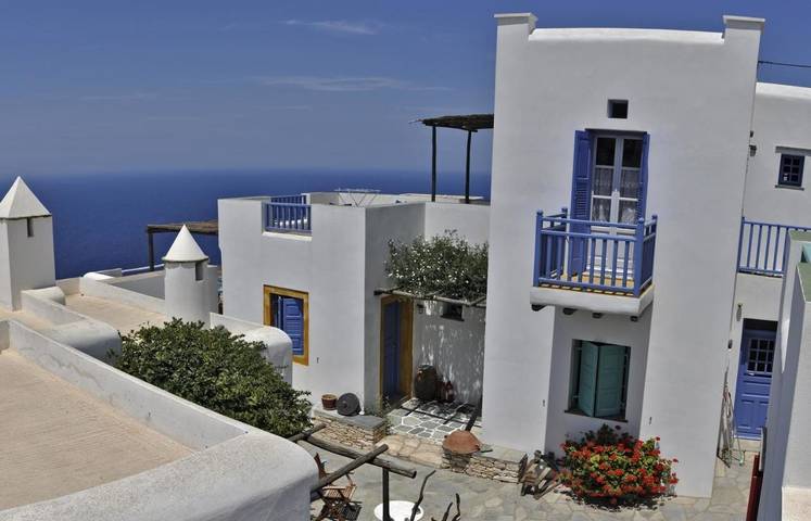 Maison d’hôte pour 2 personnes, avec terrasse dans Folégandros