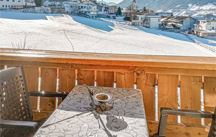 Apartamento vacacional entero, Apartamento con vistas a la montaña, Wi-Fi y aparcamiento in Tux Alps, Patsch