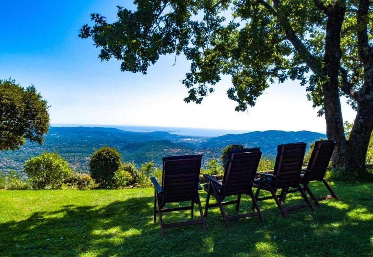 Appartement entier, Domaine du Bois d'Amont in Spéracèdes, Côte méditerranéenne (France)