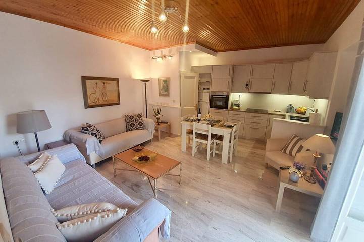 Holiday rental for 5 people, with garden, with pets in Hydra