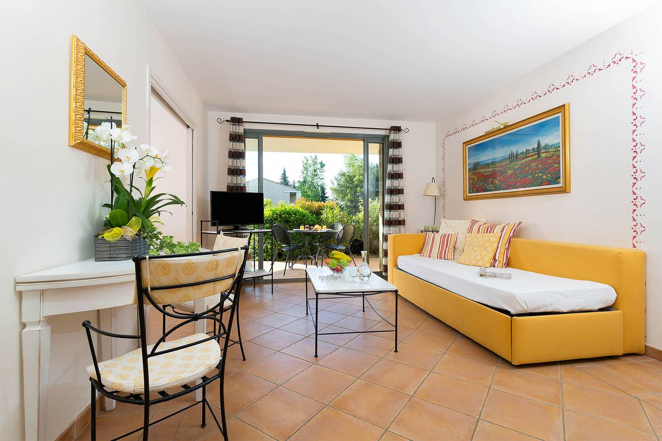 Ganze Wohnung,  Isle sur la Sorgue 2p 4 in Saumane-de-Vaucluse, Vaucluse