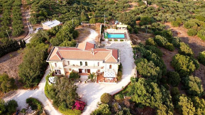 Appartamento vacanze per 4 persone, con piscina e giardino nonché panorama, con animali domestici - 1