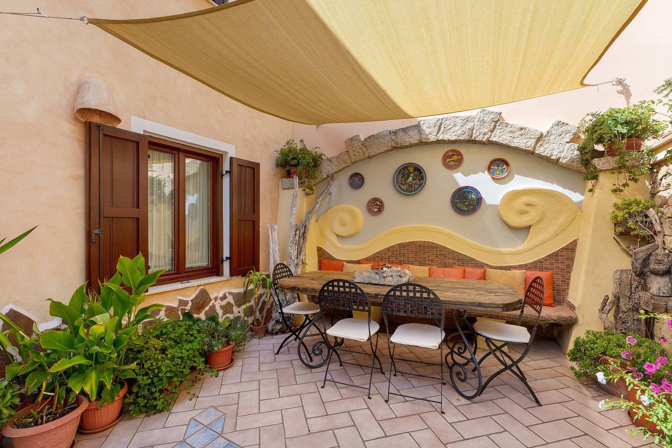 Chambre « Camera A Dorgali au B&B Sa Madalena » avec jardin privé, Wi-Fi et climatisation in Dorgali, Golfe d'Orosei