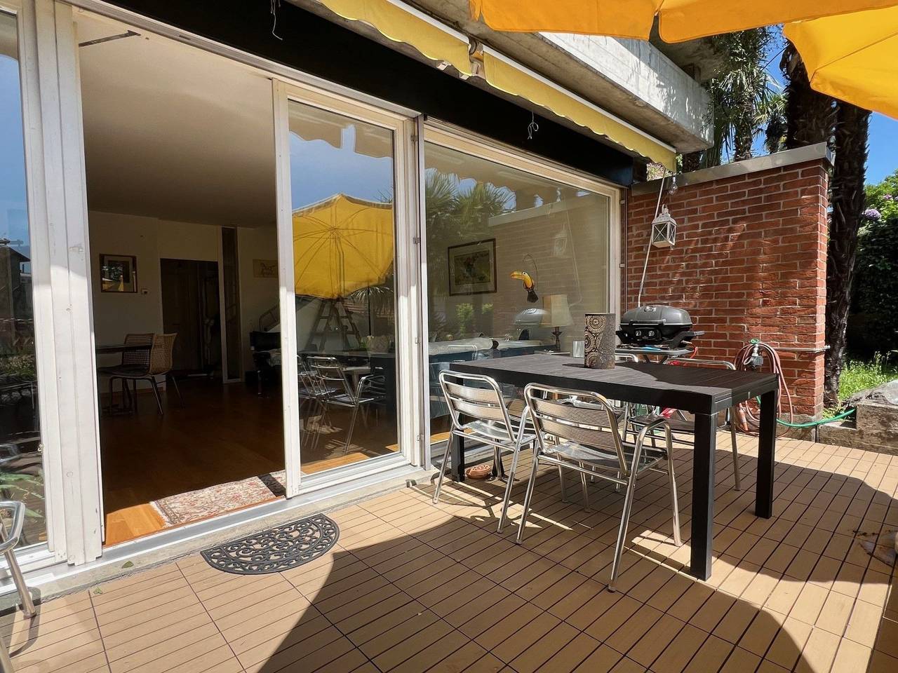 Ganze Wohnung, Navengana 5 mit Pool in Minusio, Tessiner Alpen