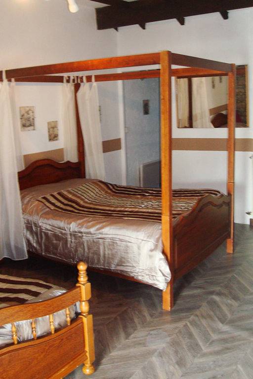 Le Petit Mas dans Sarlat - Chambre 2 in Sarlat-la-Canéda, Périgord Noir