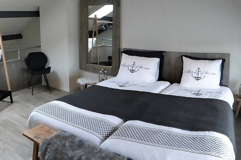 Ganze Wohnung, Neue Ferienwohnung \"L'Ancora\" in Sint-Annaland, Niederländische Nordsee