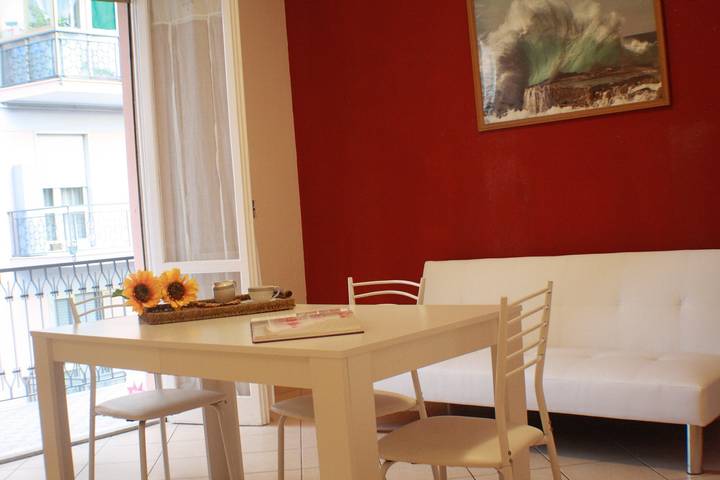 Gîte pour 4 personnes, avec balcon, animaux acceptés à Borghetto Santo Spirito