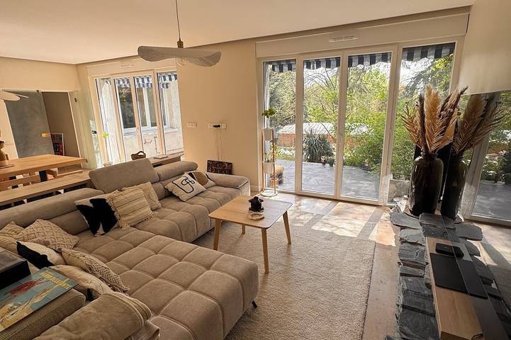 Maison de vacances pour 12 personnes à Le Mans