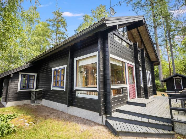 Rustholli17 in Särkisalo, Isoluoto
