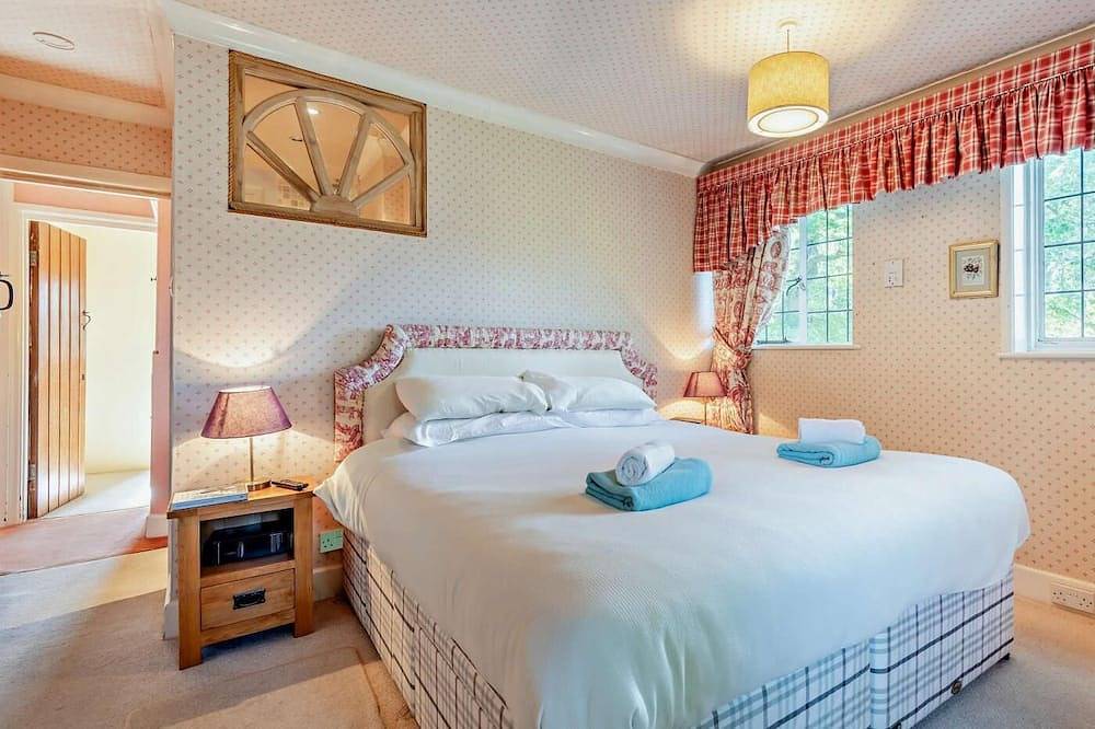 4 Bed in Ringwood in Burley, Hampshire