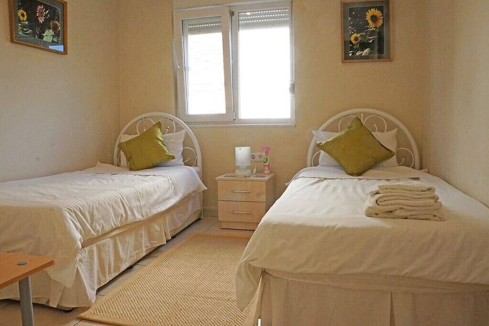 Entire apartment, Mirage 1, ground floor private 2 bed home in popular community in Side, Manavgat