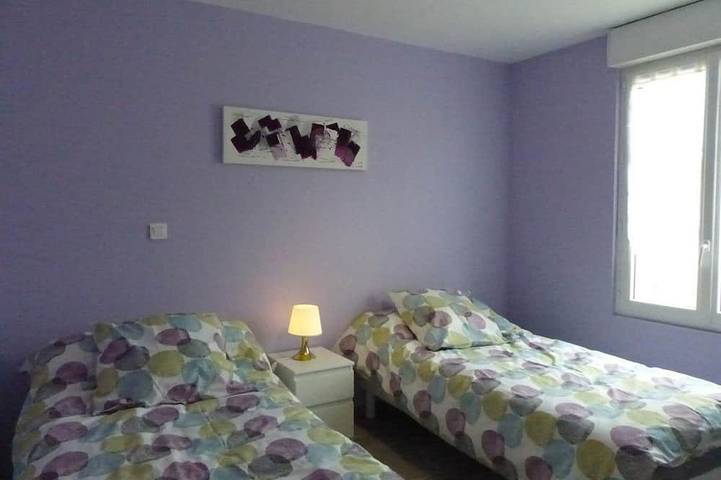 Gîte pour 10 personnes, avec jardin dans Valigny - 3