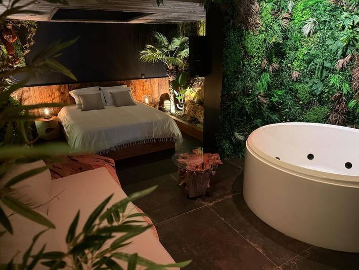 Gîte pour 2 personnes, avec jacuzzi et sauna à Ciré-d'Aunis