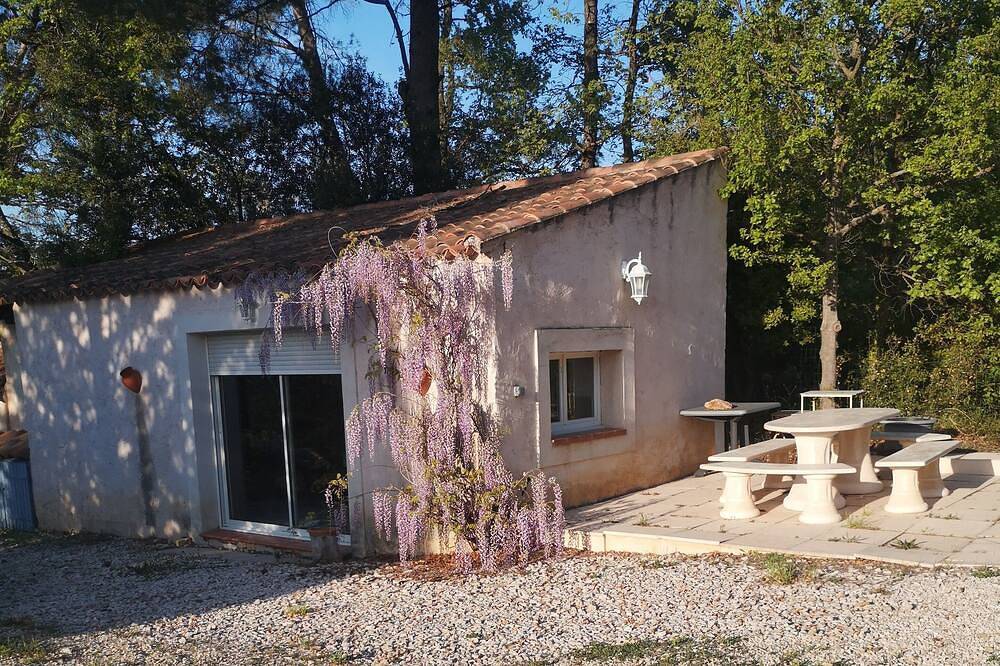 Quiet studio in the countryside in Trets, Aix-en-Provence und Umgebung