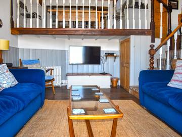 Log Cabin for 6 People in Ilfracombe, Devon, Photo 4