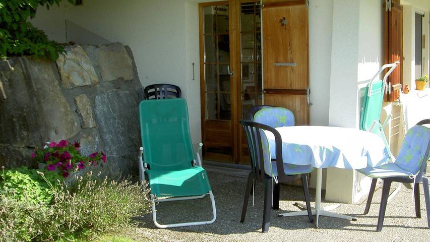 Gîte pour 2 personnes, avec terrasse et jardin à Frutigen - 2