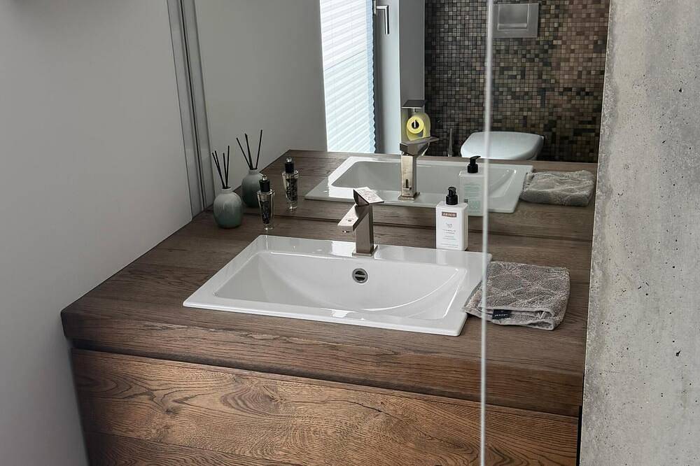 Entire apartment, Penthouse with whirlpool & huge terrace in Zurich, Zurich Prealps