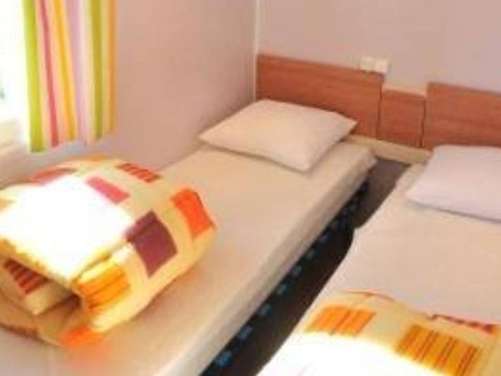 Camping pour 4 personnes, avec terrasse et piscine, animaux acceptés dans Haute-Vienne - 4