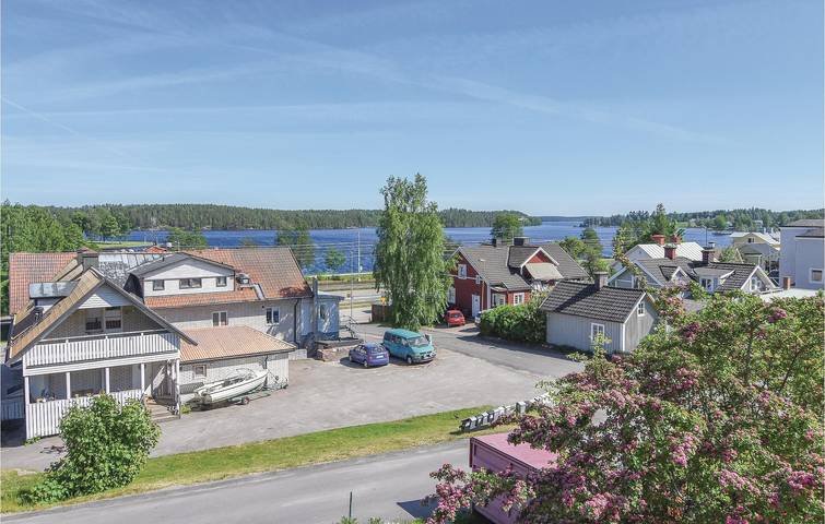Ferienhaus für 6 Personen mit Terrasse in Tranås, Sommen