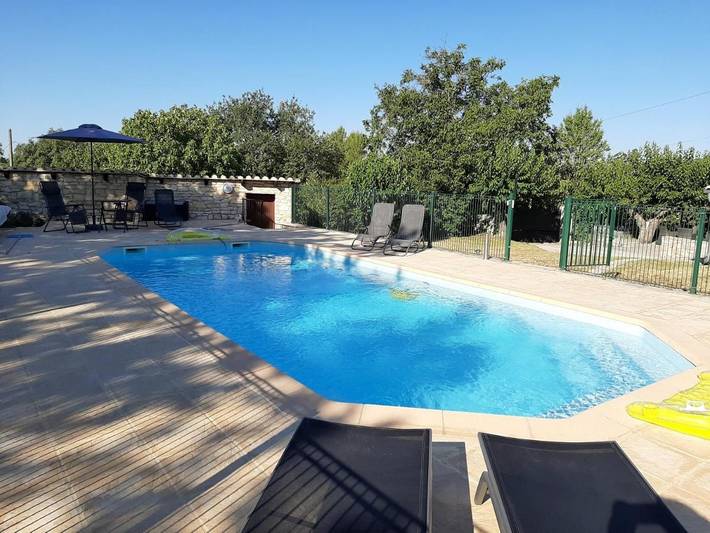 Location de vacances pour 10 personnes, avec piscine ainsi que terrasse et jardin à Méjannes-lès-Alès - 2