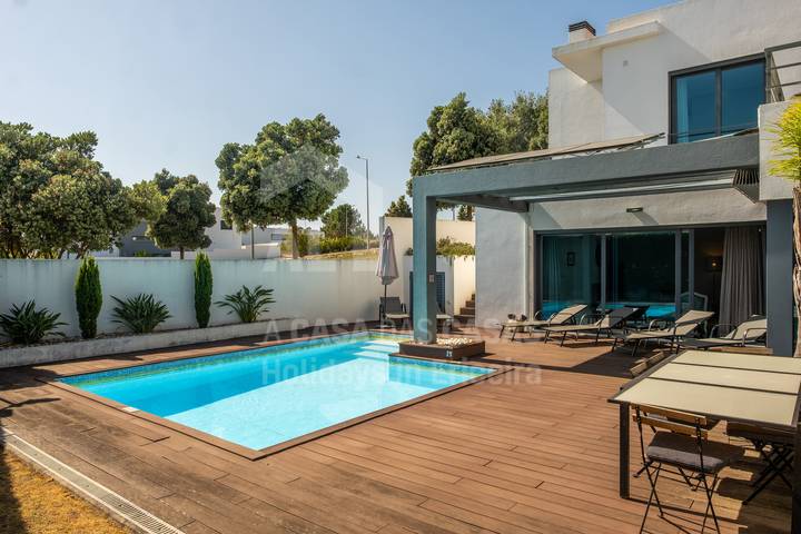 Ferienhaus für 9 Personen, mit Pool und Garten sowie Terrasse in Ericeira - 2