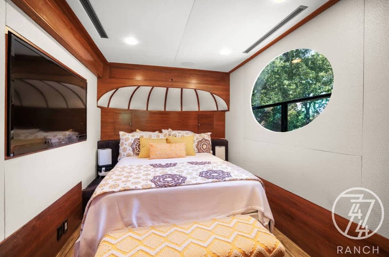 The Skittles Unit in Austin in Condado de Travis