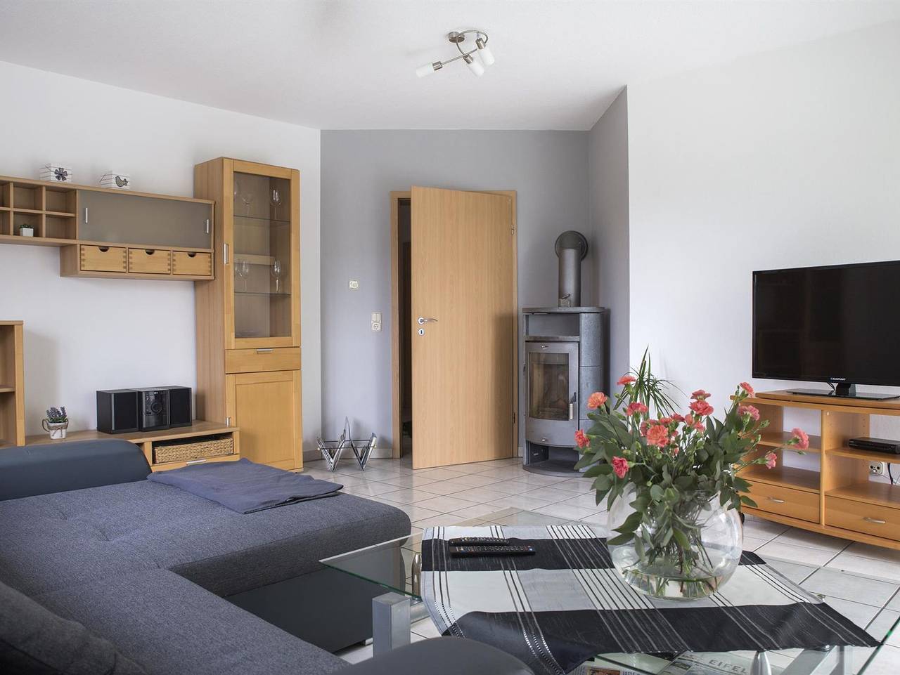 Ganze Ferienwohnung, Ferienwohnung Alfons Hein - 2-Bett-Ferienwohnung Dusche und Bad/Wc, Terrasse in Bermel, Osteifel