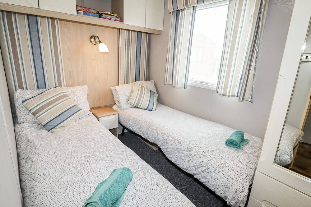 Beachcomber D35, pet friendly, character holiday cottage in Towyn in Towyn, Conwy und Umgebung