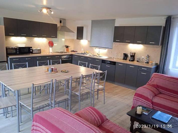 Location de vacances pour 10 personnes, avec jardin à Péaule - 4