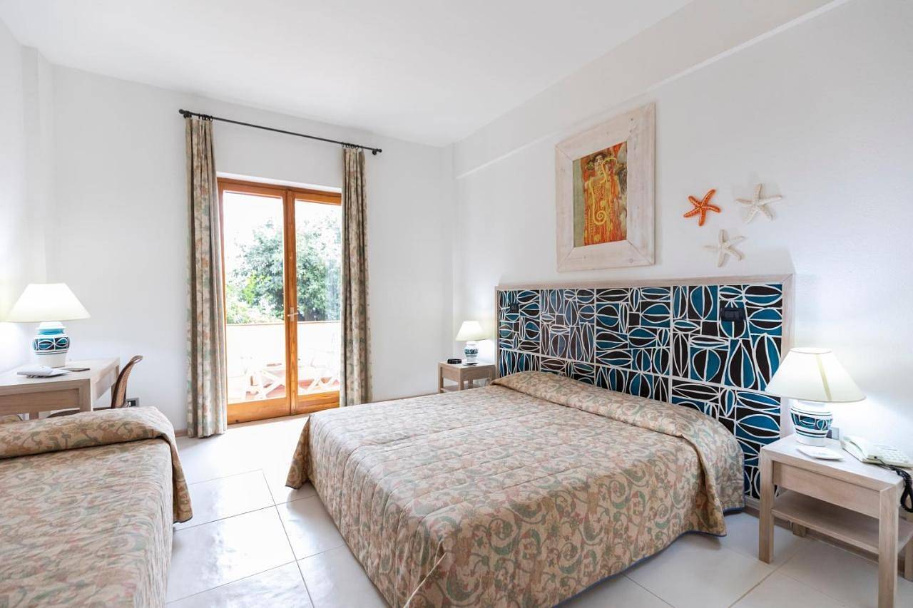 Grand Hotel De Rose in Sicculilla, Scalea