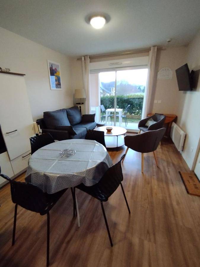 Appartement entier, Two-Bedroom Apartment in Pouzac, Hautes-Pyrénées