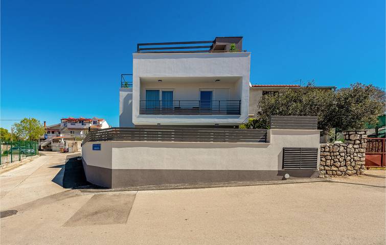 Ferienhaus für 8 Personen, mit Whirlpool und Terrasse sowie Sauna in Pakostane - 2