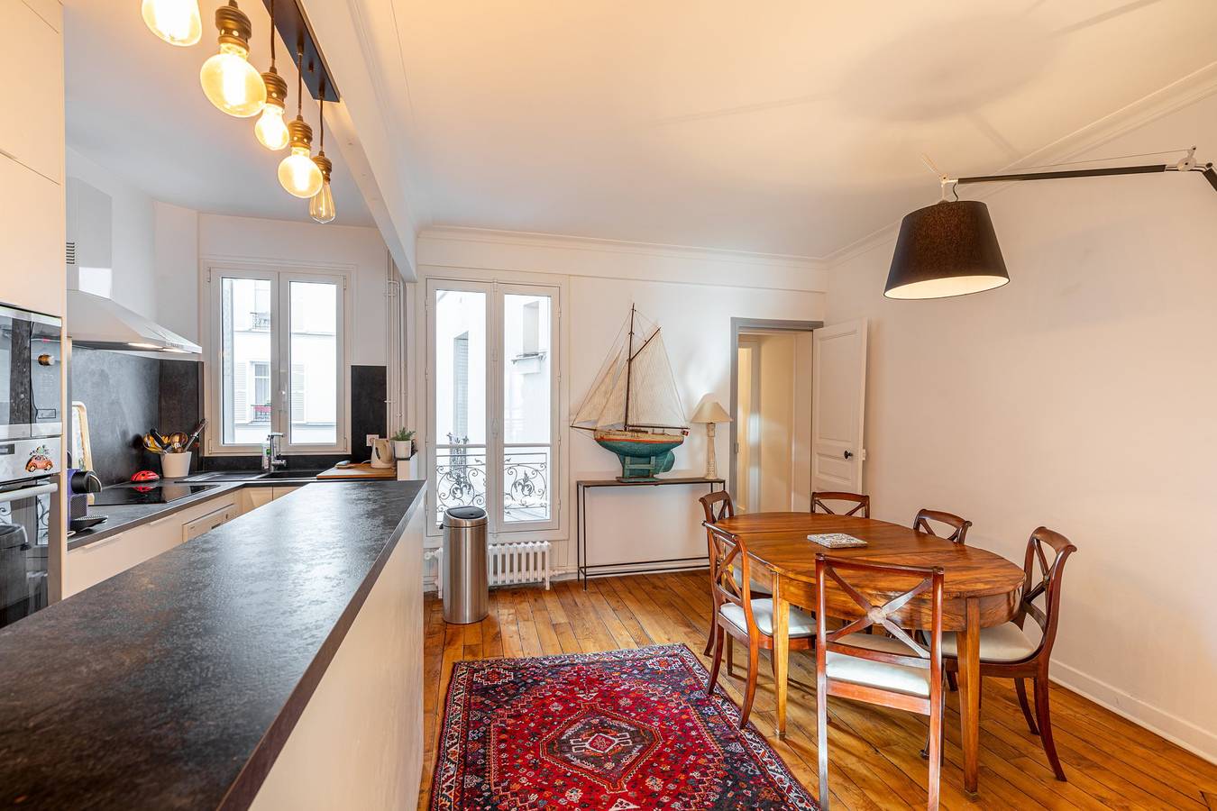 Entire apartment, Guestready - Central apartment at Les Invalides in Eiffel Tower, Paris