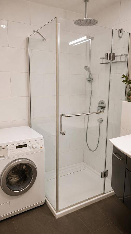 Gîte pour 2 personnes, avec Terrasse ainsi que Jardin et Vue à Thalgau - 2