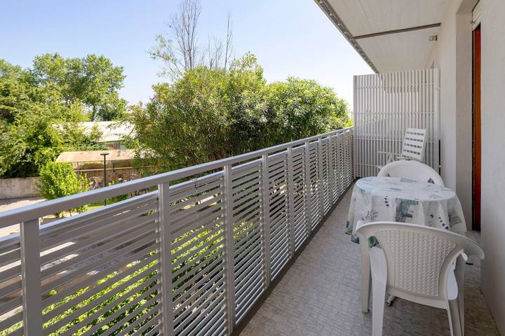 Ferienwohnung für 4 Personen, mit Garten und Balkon in Lignano Sabbiadoro - 2