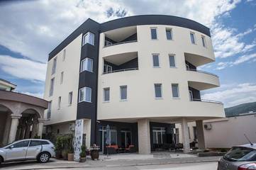 Maison d’hôte pour 4 personnes, avec vue ainsi que terrasse et jardin dans Međugorje