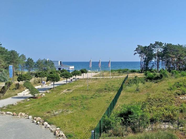 Ferienwohnung für 2 Personen, mit Balkon und Kinderpool sowie Pool und Sauna in Prora