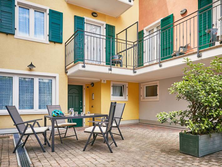 Ferienhaus für 7 Personen, mit Balkon und Terrasse sowie Seeblick in Riva del Garda - 2