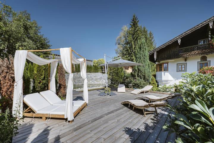 Ferienhaus für 12 Personen, mit Sauna und Pool sowie Garten, kinderfreundlich in Tirol - 2