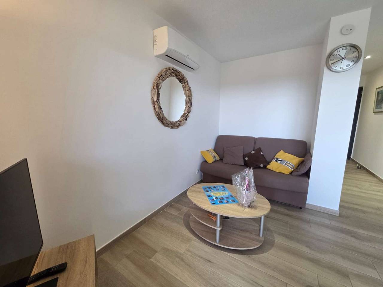 Appartement entier, Appartement avec climatisation, terrasse couverte - 3 pers. in Sant Ambroggio, Lumio