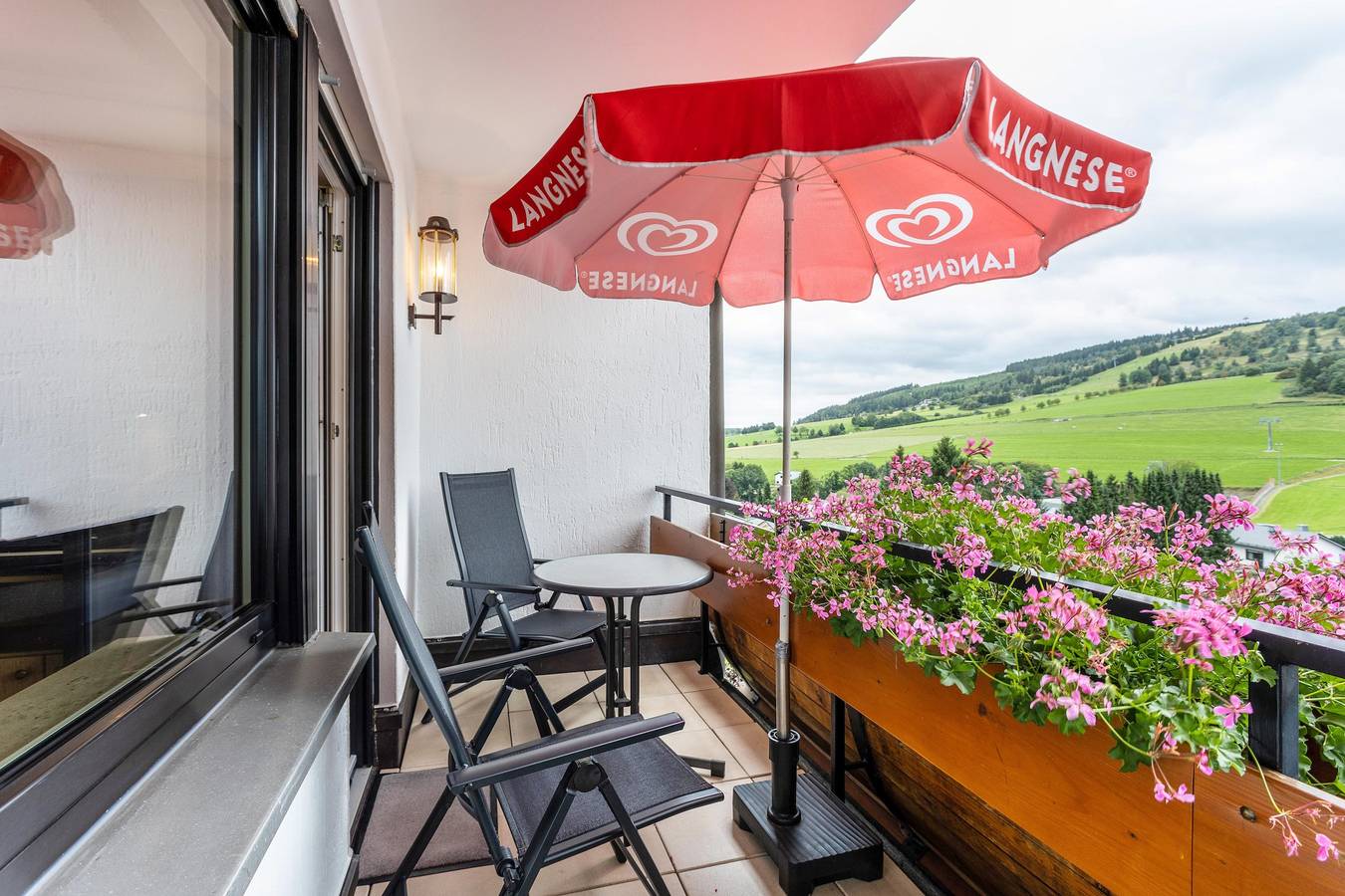 Entire apartment, Apartment 'Appartment 3' with Mountain View, Balcony and Wi-Fi in Willingen, Upland